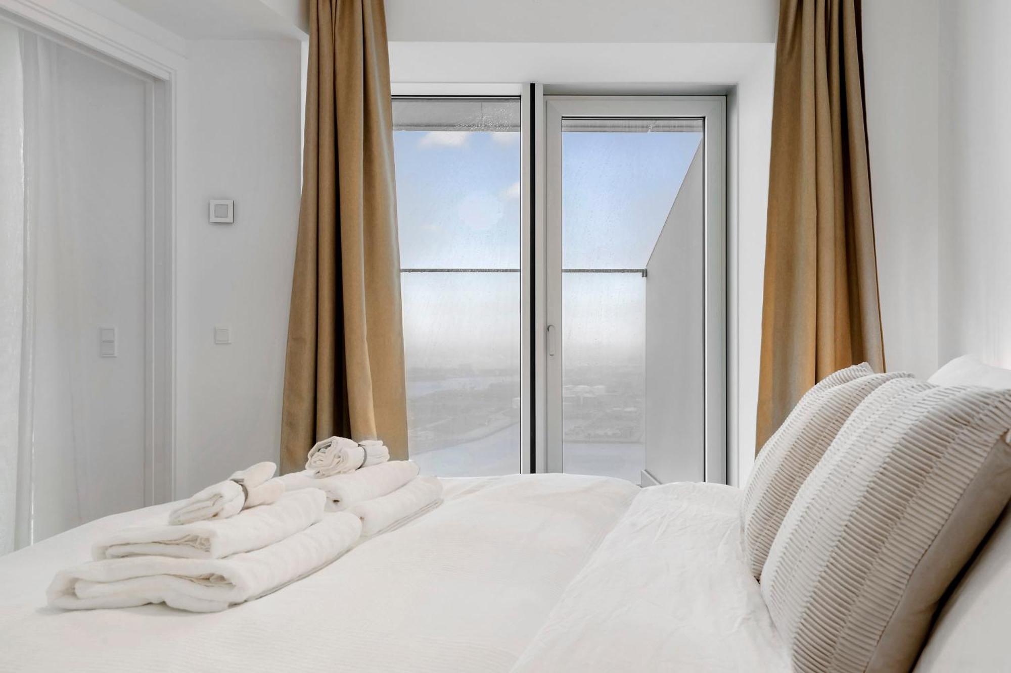 Penthouse Paradise On 39Th Floor Apartment Arhus Ngoại thất bức ảnh