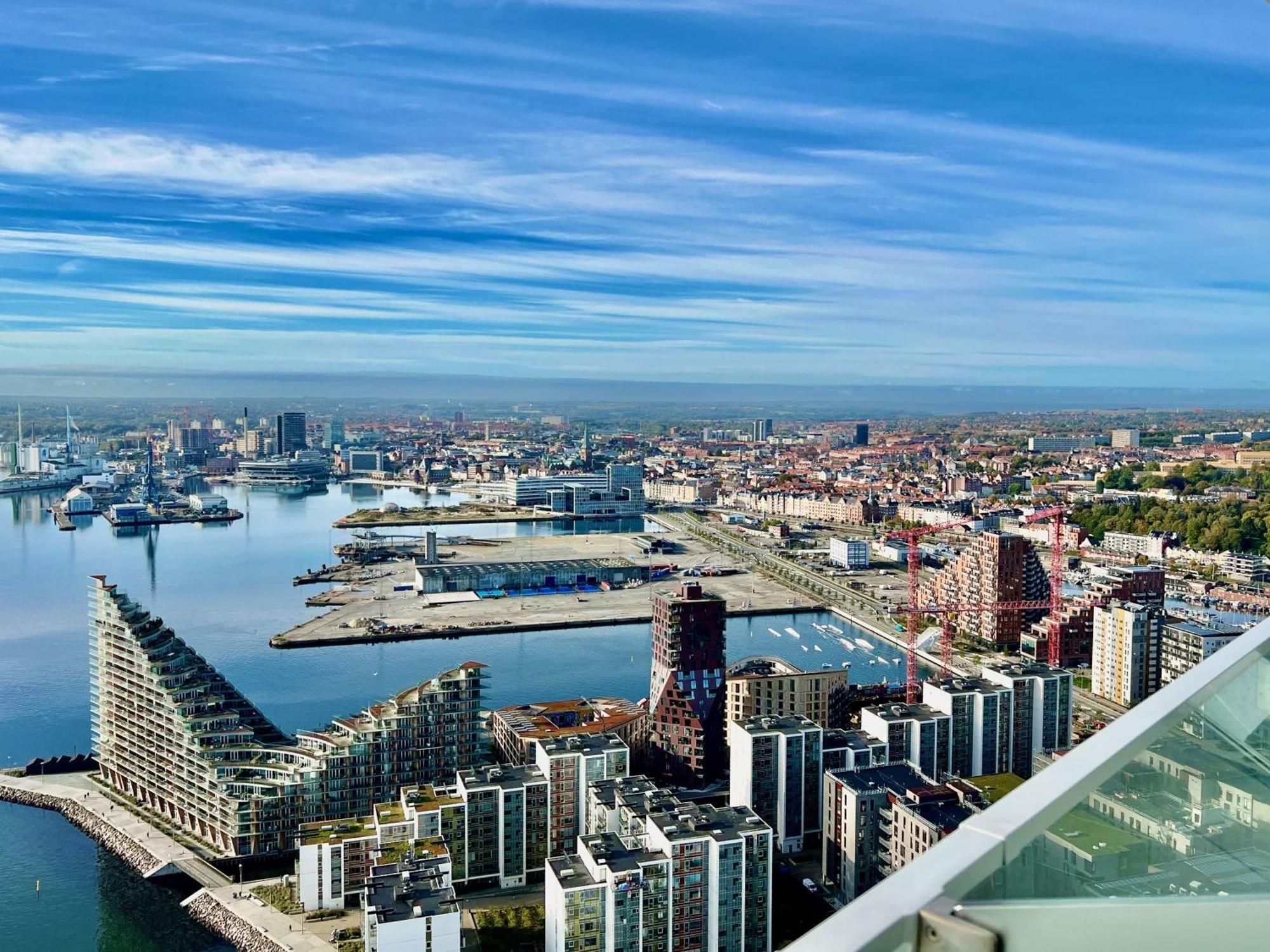 Penthouse Paradise On 39Th Floor Apartment Arhus Ngoại thất bức ảnh